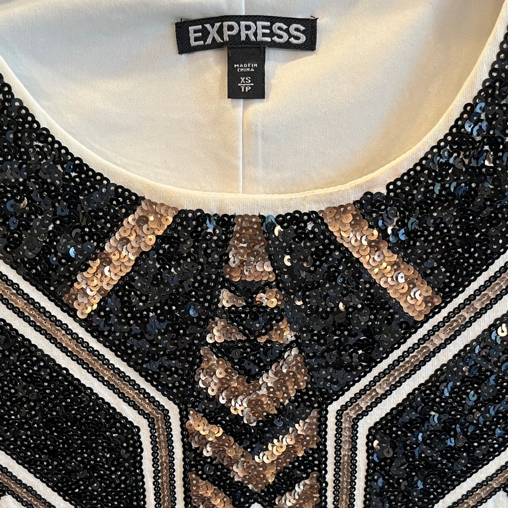 Worn 1x Express Cap-sleeve Black, Gold Geometric sequined fitted Mini Dress - Picture 3 of 9